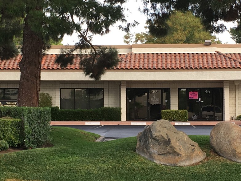 More Photos Of 2810 W Charleston Blvd, Las Vegas Unknown For Lease