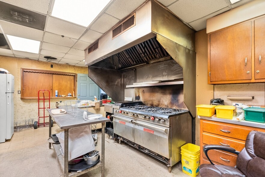 More Photos Of 11011 Game Preserve Rd, Gaithersburg Sorority Fraternity House For Sale