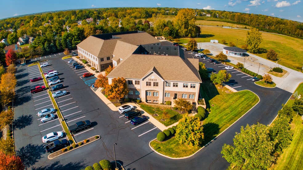 More Photos Of 10412 Allisonville Rd, Fishers Office For Sale