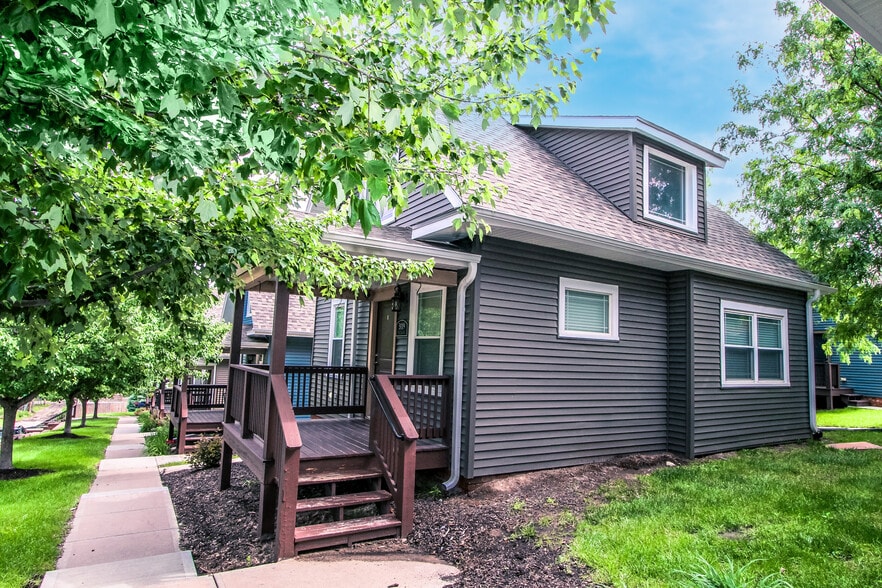 More Photos Of , Omaha Multifamily For Sale