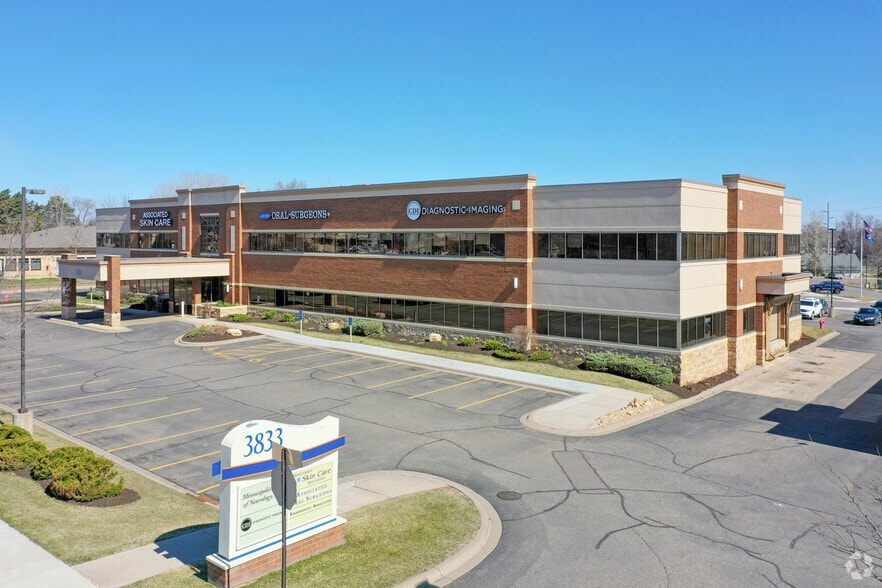 More Photos Of 3833 Coon Rapids Blvd NW, Coon Rapids Medical For Lease