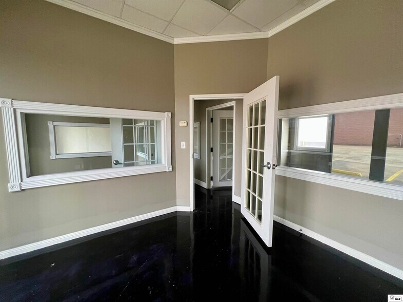 More Photos Of 5324 Cypress St, West Monroe Medical For Lease