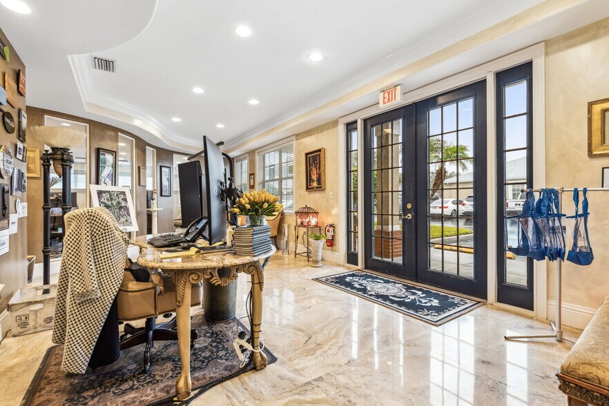 More Photos Of 18936 Dale Mabry Hwy N, Lutz Medical For Lease