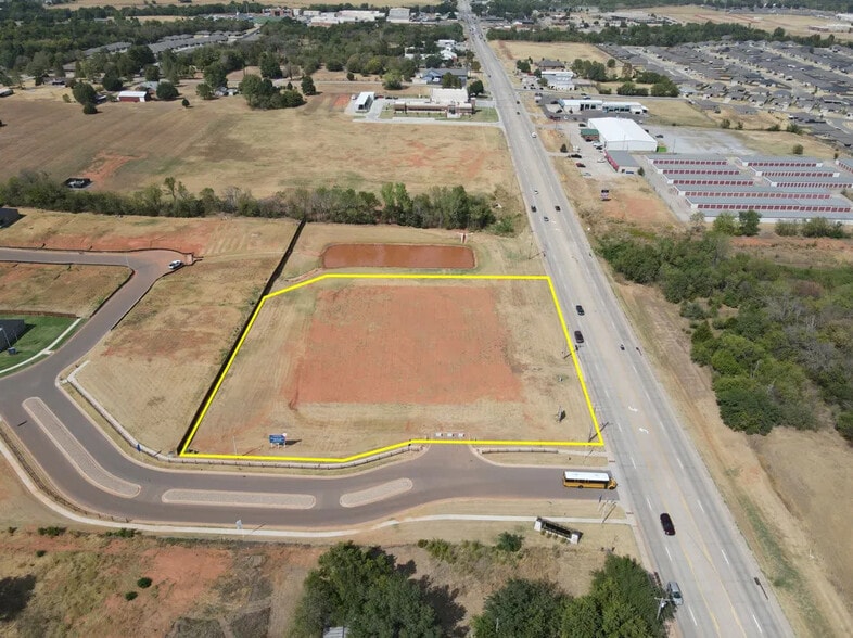 More Photos Of 1001 S Main, Newcastle Land For Sale