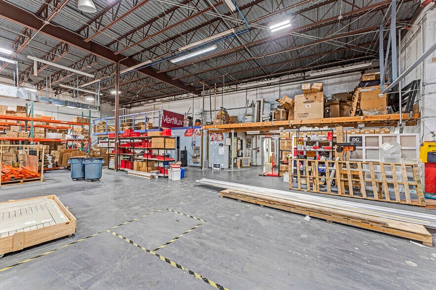 More Photos Of 6850 NW 74th St, Medley Warehouse For Sale