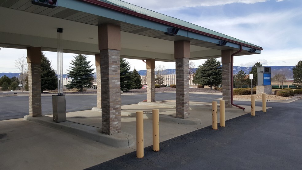 More Photos Of 9125 Commerce Center Cir, Highlands Ranch Office For Sale