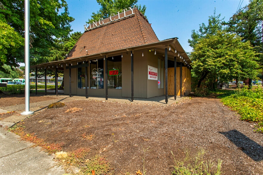 More Photos Of 15390 SW 116th Ave, Portland Medical For Sale