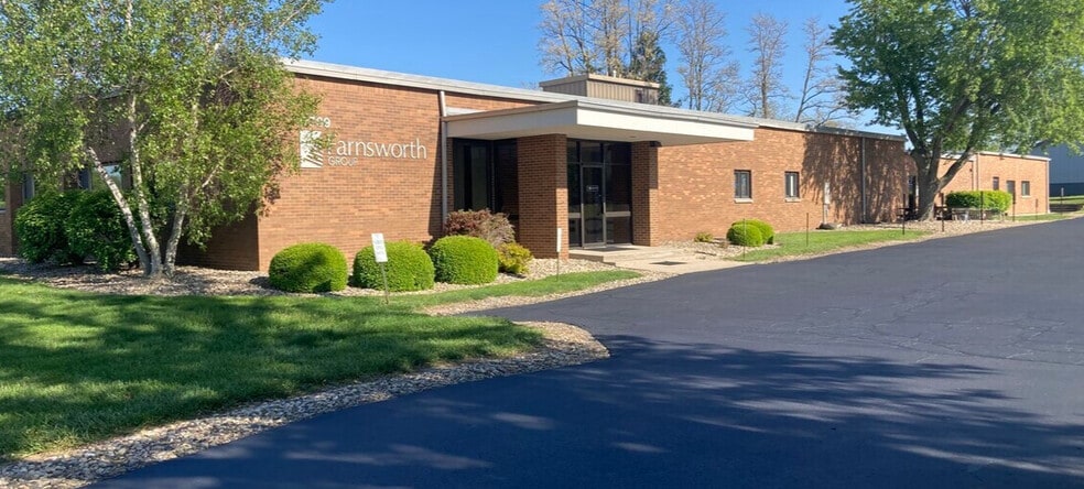 Primary Photo Of 2709 McGraw Dr, Bloomington Office For Sale