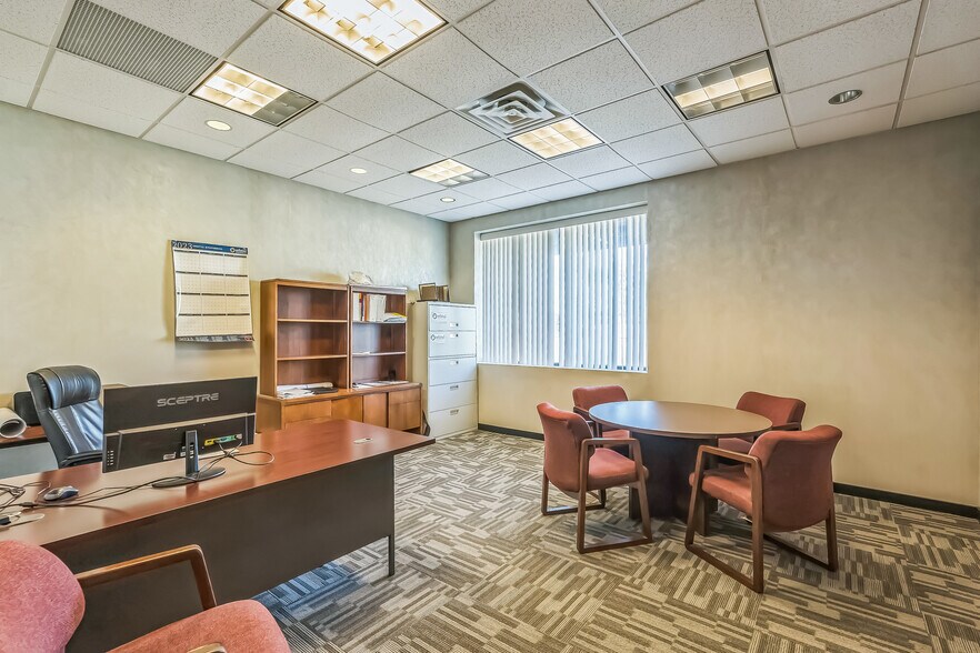 More Photos Of 3618 Hulmeville Rd, Bensalem Flex For Sale