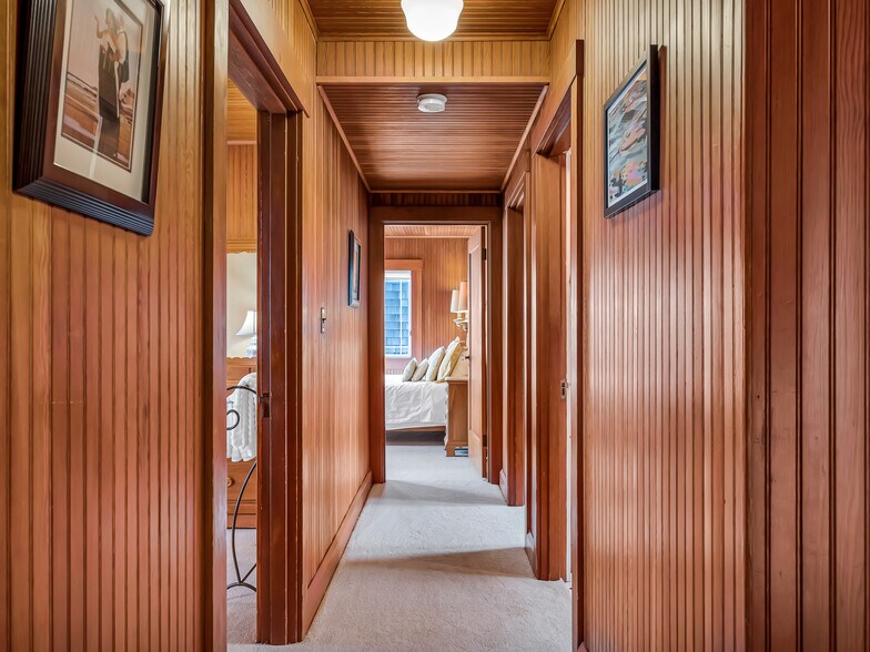 More Photos Of 1021 Promenade, Seaside Specialty For Sale