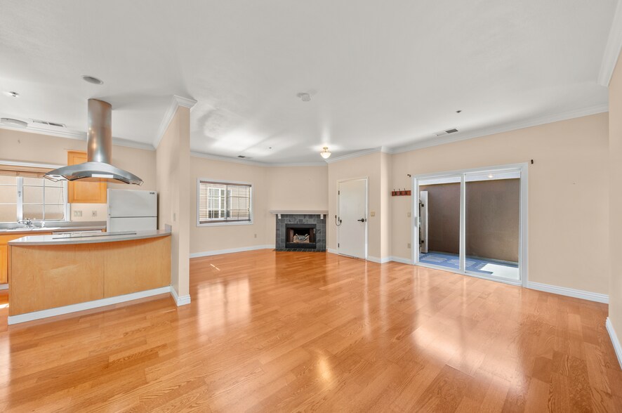 More Photos Of 568-586 Glenwood Ave, Menlo Park Apartments For Sale