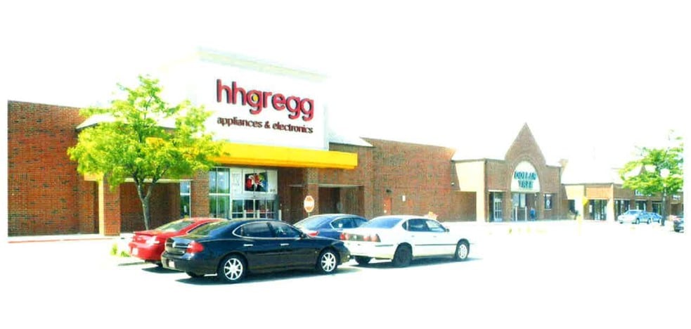 Primary Photo Of 342-352 W Army Trail Rd, Bloomingdale General Retail For Lease