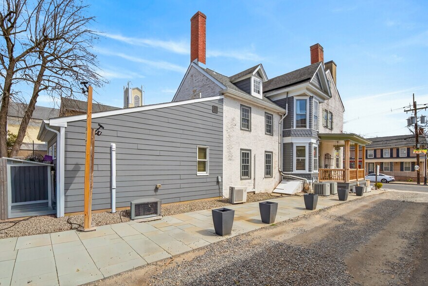 More Photos Of 22 S Main St, Allentown Office For Sale