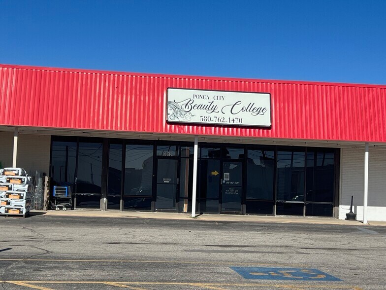 More Photos Of 3010-3012 N 14th St, Ponca City Storefront For Lease