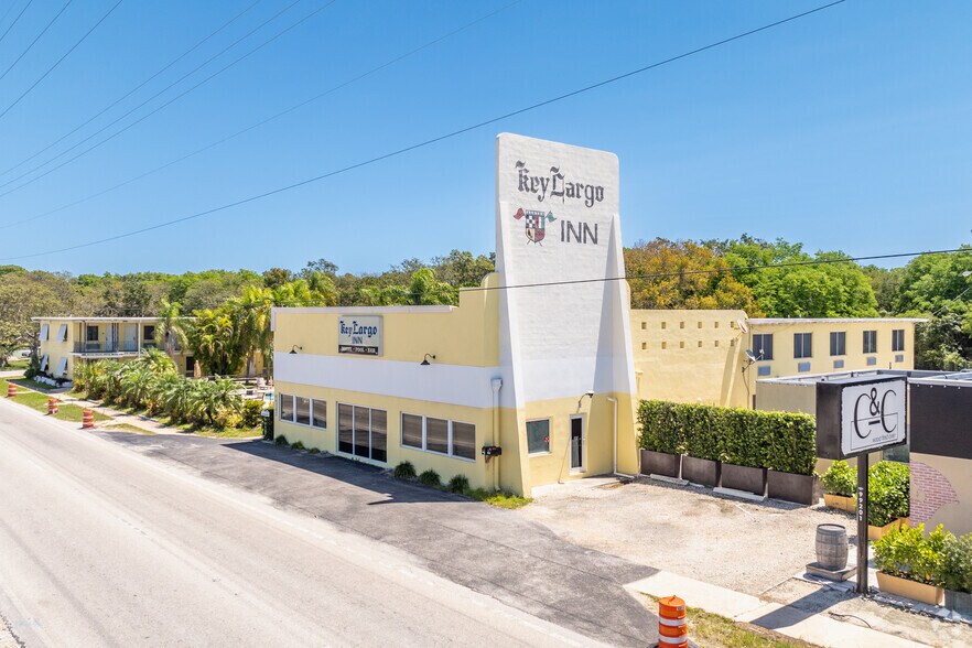 Primary Photo Of 99202 Overseas Hwy, Key Largo Hotel For Sale