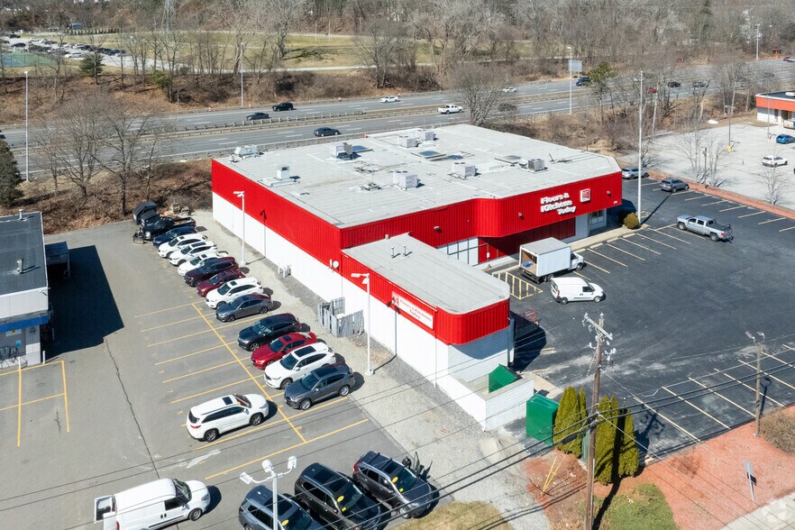 More Photos Of 470 Southbridge St, Auburn Freestanding For Sale