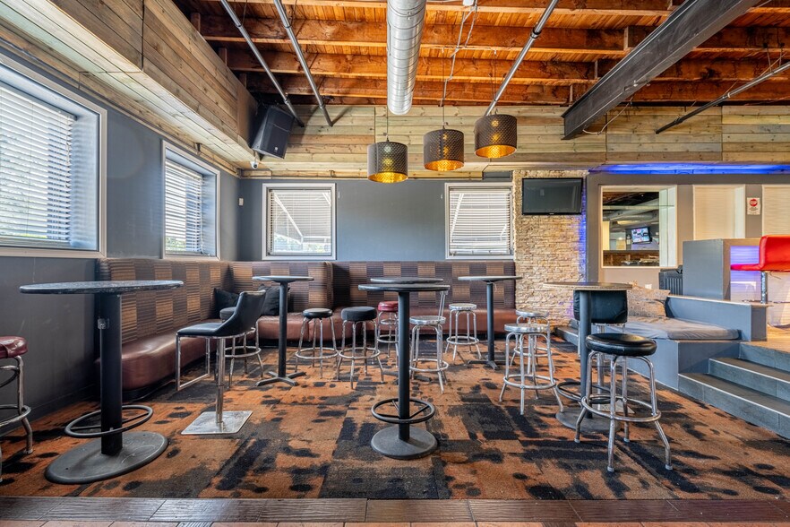 More Photos Of 4234-4242 MacAlester Ave, Philadelphia Manufacturing For Sale