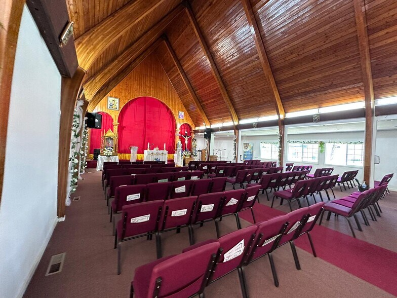 More Photos Of 200 N Abbott Ave, Milpitas Religious Facility For Lease