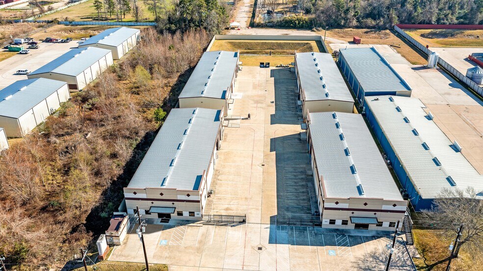 More Photos Of 12625 Haynes Rd, Houston Warehouse For Sale