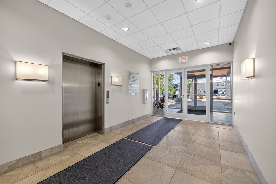 More Photos Of 10020 E Professional Center Dr, Hamburg Township Medical For Lease