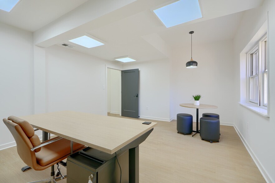 More Photos Of 5700 Smith Ave, Baltimore Loft Creative Space For Lease