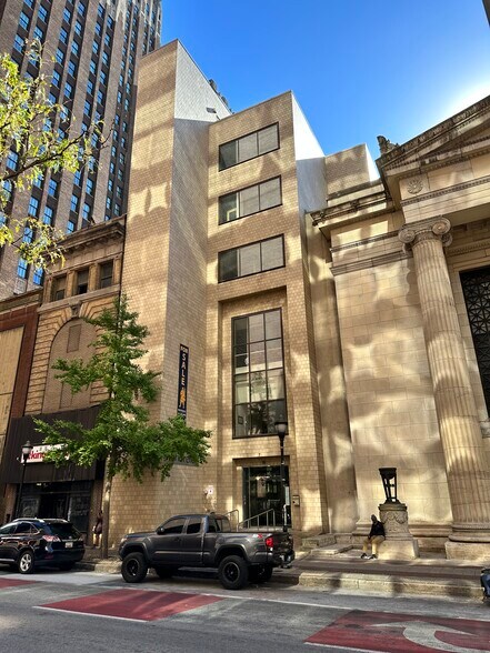 More Photos Of 7 E Baltimore St, Baltimore Office For Lease