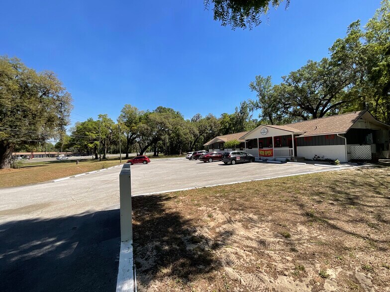 More Photos Of 1740 E Jefferson St, Brooksville Restaurant For Sale