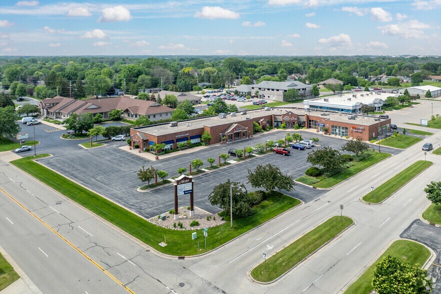 More Photos Of 213-259 S Nicolet Rd, Appleton Freestanding For Lease