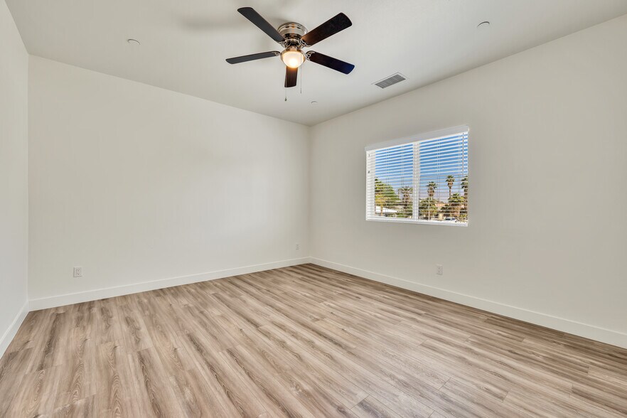 More Photos Of 33912 Whispering Palms Trail, Cathedral City Apartments For Sale