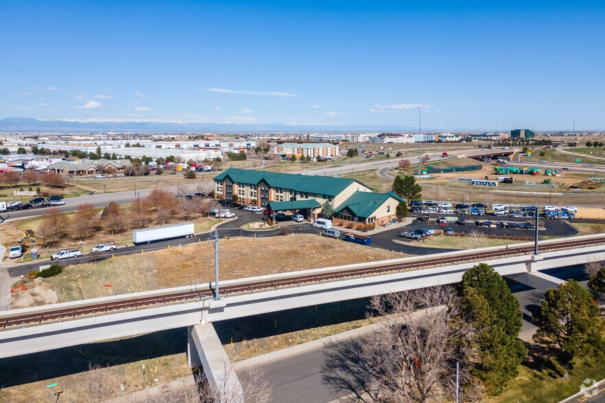 More Photos Of 16921 E 32nd Ave, Aurora Hotel For Sale