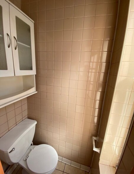 More Photos Of 300 N 8th St, Brooklyn Apartments For Sale