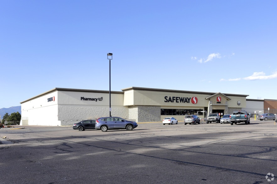 Primary Photo Of 5060 N Academy Blvd, Colorado Springs Supermarket For Lease