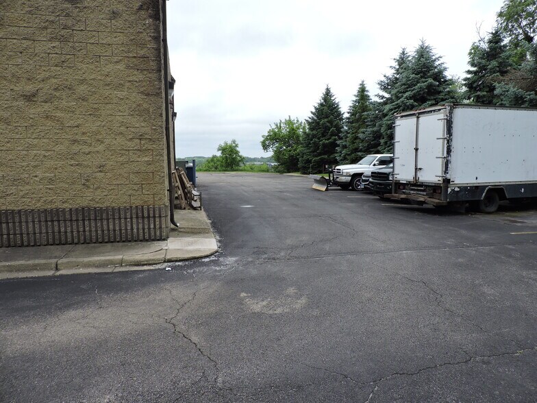 More Photos Of 1222 S Route 12, Fox Lake Garden Center For Lease