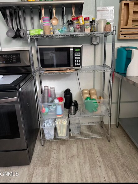 More Photos Of 214 6th Ave NE, Jamestown General Retail For Sale