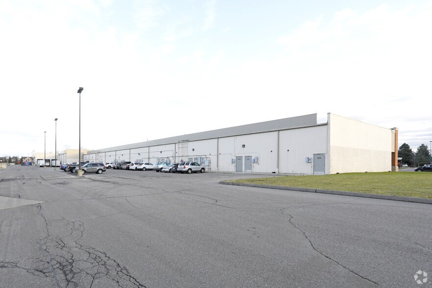 More Photos Of 21475-21745 21 Mile Rd, Macomb Storefront For Lease