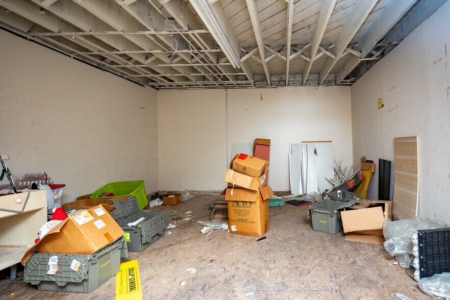 More Photos Of 421 Main St, Madison General Retail For Sale