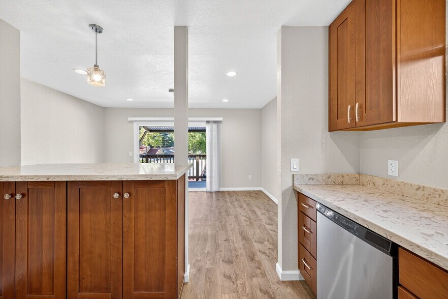 More Photos Of 497 Sebastopol Ave, Santa Rosa Apartments For Sale