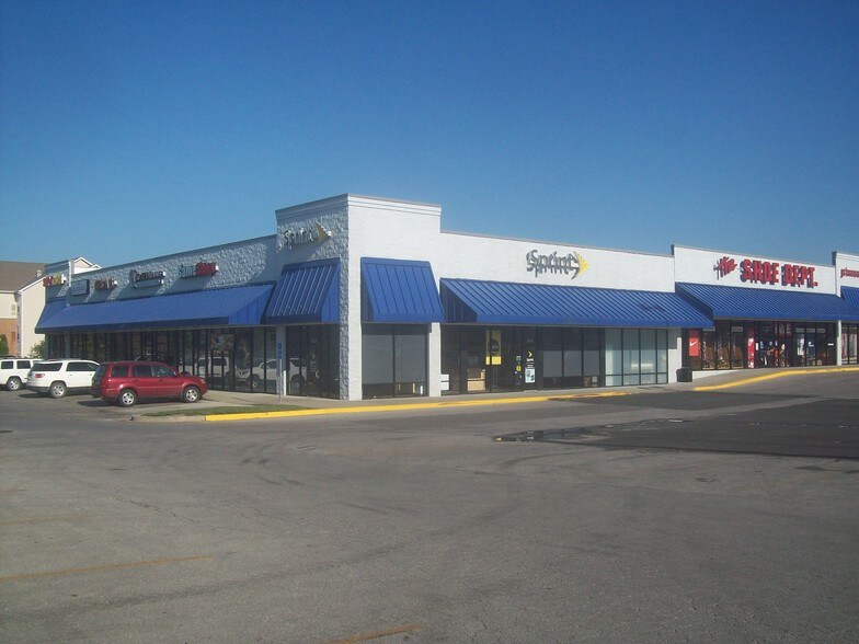 More Photos Of 1802-2012 N State Route 291, Harrisonville Storefront For Lease