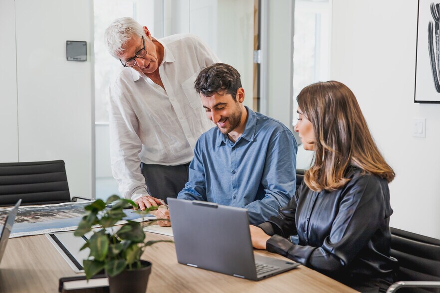 More Photos Of 27200 Tourney Rd, Valencia Office For Lease