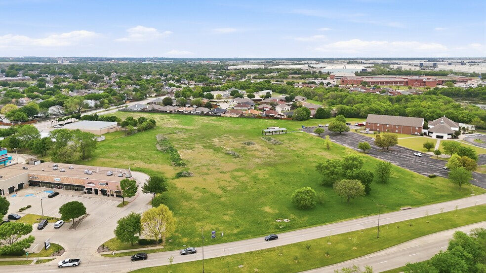 More Photos Of 2045 SE Green Oaks Blvd, Arlington Land For Sale