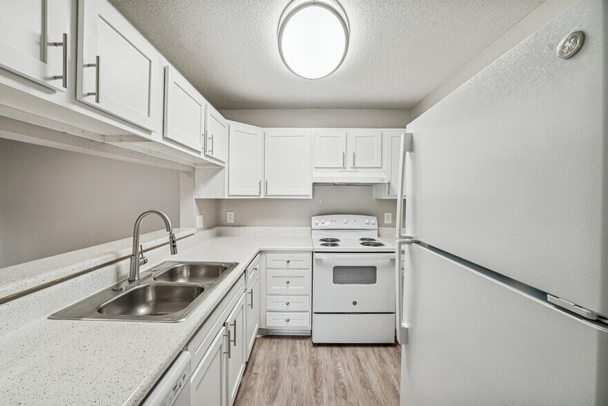 More Photos Of 1357 Sharon Rd W, Charlotte Apartments For Sale