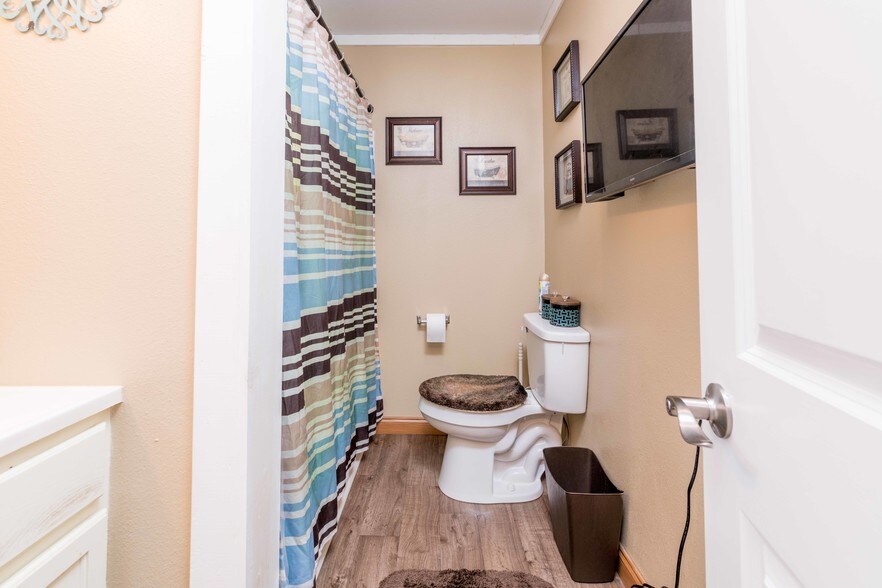 More Photos Of 15458 Snow Memorial Hwy, Brooksville Assisted Living For Sale