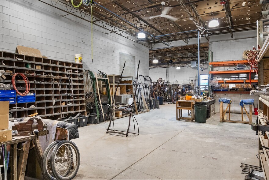 More Photos Of 3050 Wagner Rd, Waterloo Freestanding For Sale