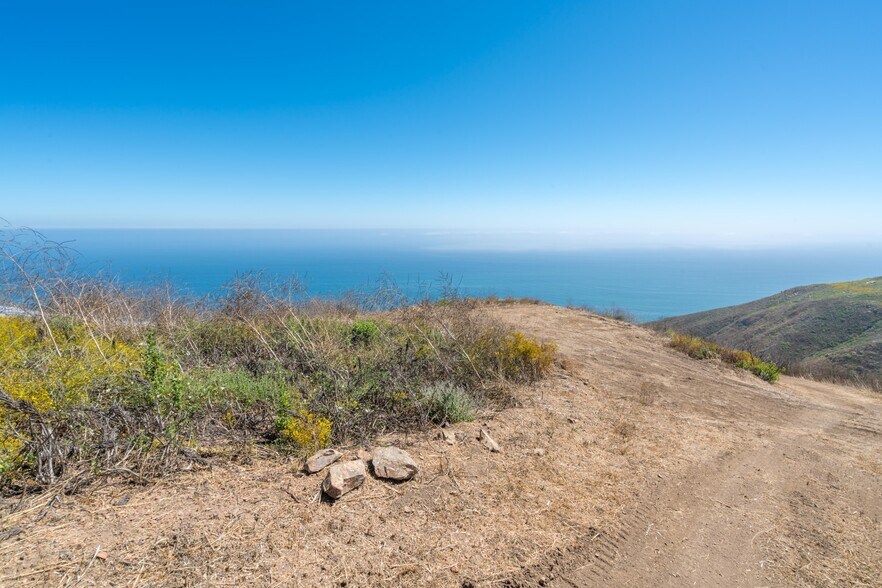 More Photos Of 31537 Anacapa View Dr, Malibu Land For Sale