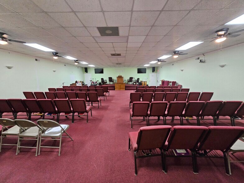 More Photos Of 850 S Indian Creek Dr, Stone Mountain Religious Facility For Sale