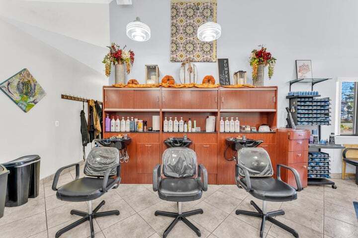 More Photos Of 4104 7th Ave, Kenosha Freestanding For Sale