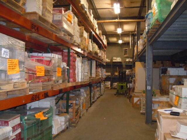 More Photos Of 61 N Central Ave, Elmsford Showroom For Sale