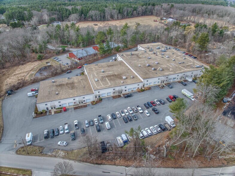 More Photos Of 34 Sullivan Rd, North Billerica Warehouse For Lease