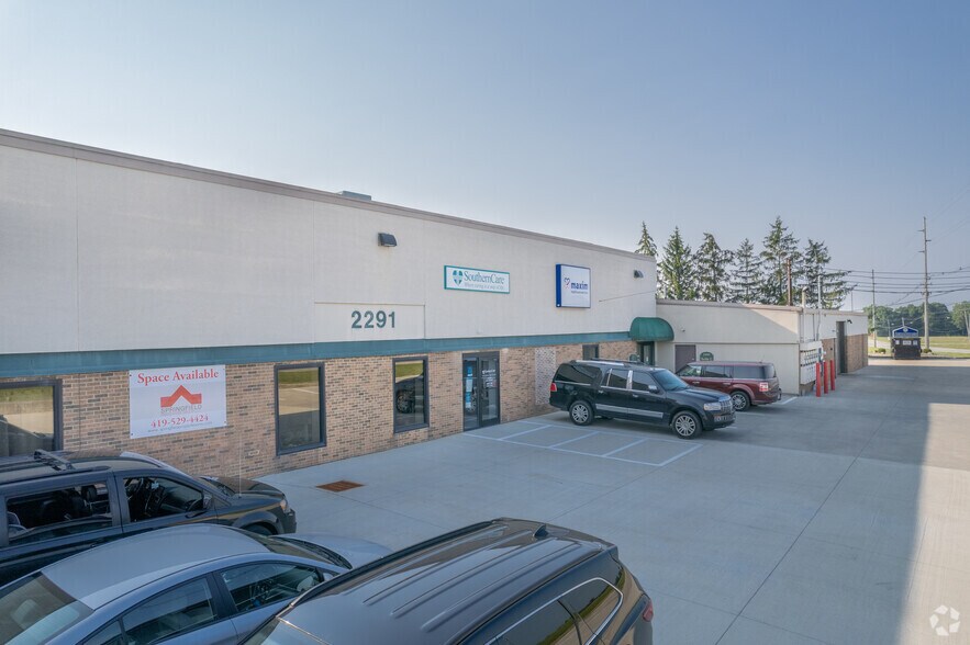 More Photos Of 2291 W 4th St, Mansfield Office For Lease