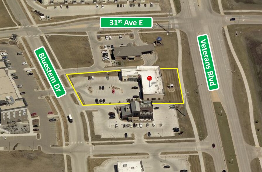 More Photos Of 3139 Bluestem Dr, West Fargo Freestanding For Lease